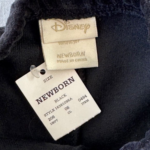 Disney Classic Pooh Train Newborn Black Velvet 2pc. Set Hoodie Jacket Pants 2009 - Picture 9 of 15